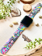 Load image into Gallery viewer, Crazy swirl silicone replacement watch band
